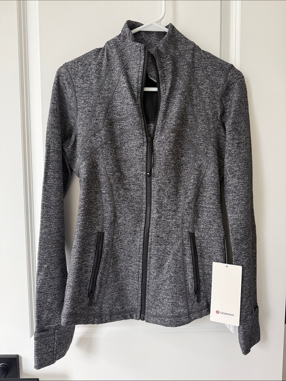 NWT Lululemon Define Jacket Luon Gray Heathered Size 6